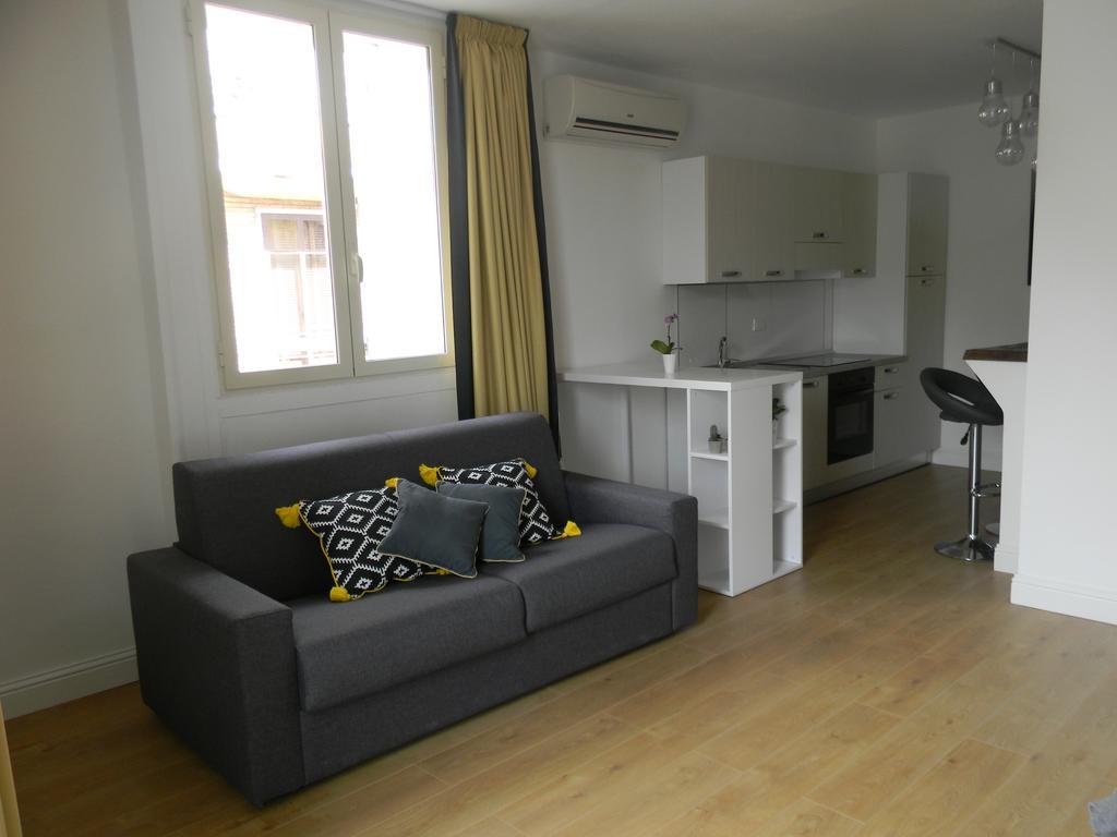 Toledo Boutique Studio Apartments Naples Luaran gambar